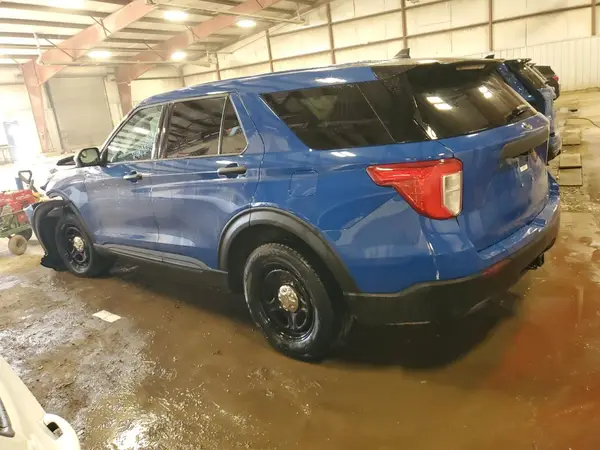 1FM5K8AWXNNA07173 2022 FORD EXPLORER - Image 2