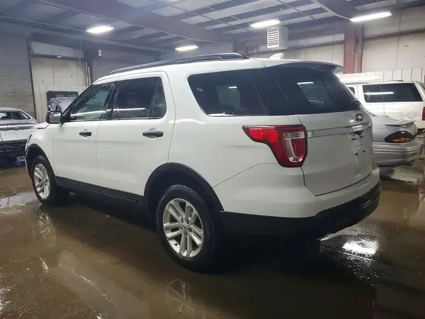 1FM5K8B80HGB13432 2017 FORD EXPLORER - Image 2