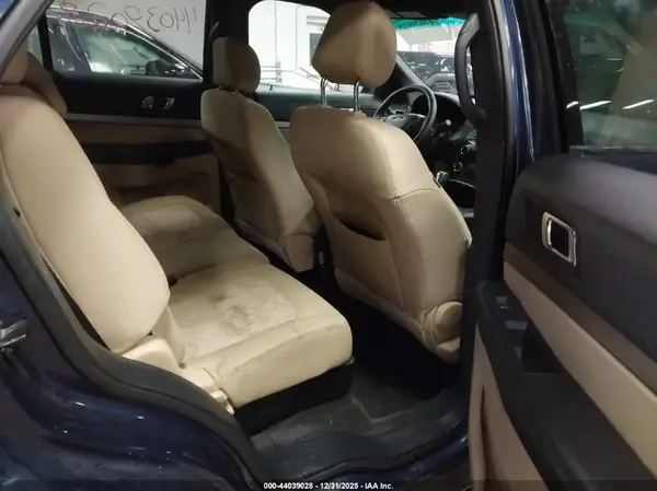 1FM5K8B80HGC14850 2017 FORD EXPLORER - Image 8