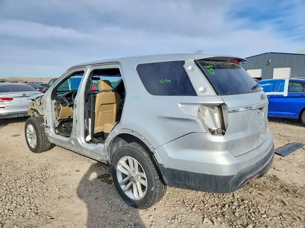 1FM5K8B80HGC68062 2017 FORD EXPLORER - Image 2