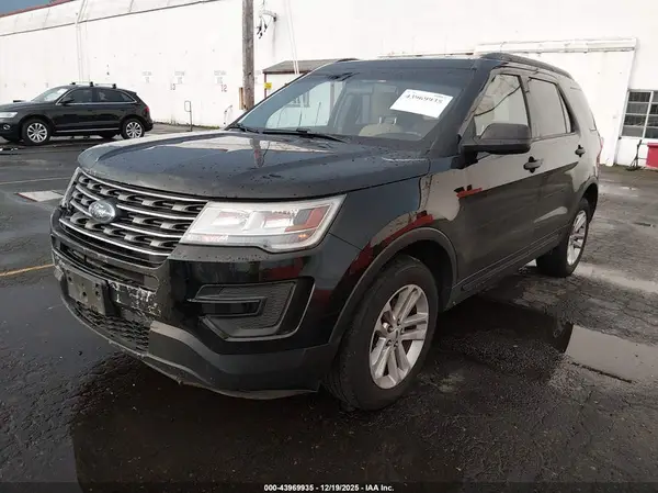 1FM5K8B80HGE12872 2017 FORD EXPLORER - Image 2