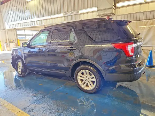 1FM5K8B80HGE25699 2017 FORD EXPLORER - Image 2