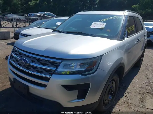 1FM5K8B80JGC77835 2018 FORD EXPLORER - Image 2