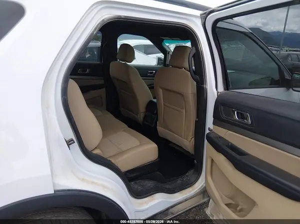 1FM5K8B81GGC51799 2016 FORD EXPLORER - Image 8
