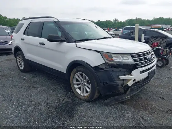 1FM5K8B81HGB22463 2017 FORD EXPLORER - Image 1