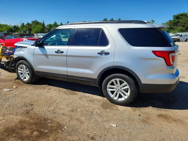 1FM5K8B81HGB60582 2017 FORD EXPLORER - Image 2
