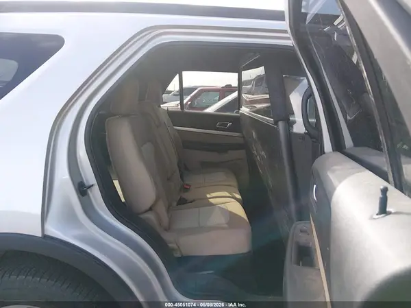 1FM5K8B81HGC78910 2017 FORD EXPLORER - Image 8