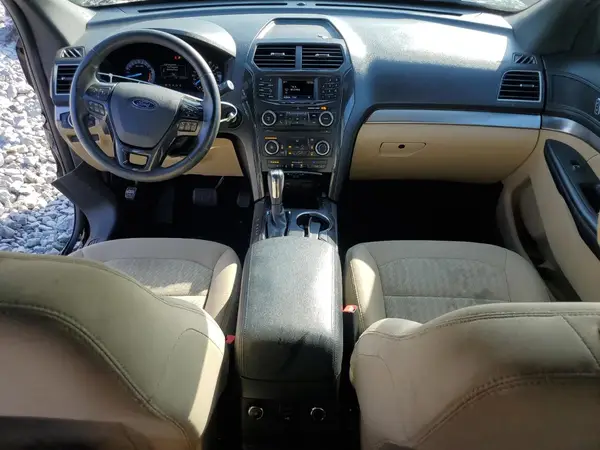 1FM5K8B81HGD00582 2017 FORD EXPLORER - Image 8
