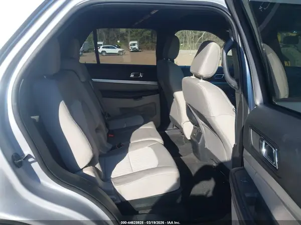 1FM5K8B81JGC18485 2018 FORD EXPLORER - Image 8