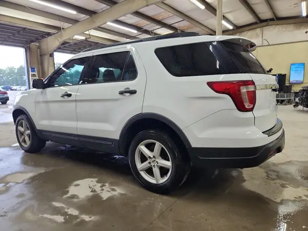 1FM5K8B81JGC77830 2018 FORD EXPLORER - Image 2