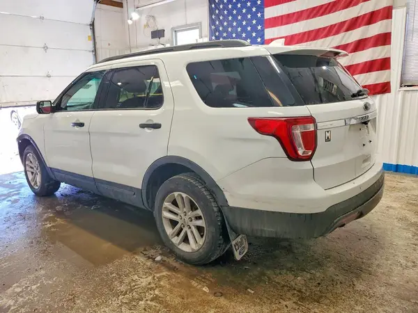 1FM5K8B82GGB14239 2016 FORD EXPLORER - Image 2