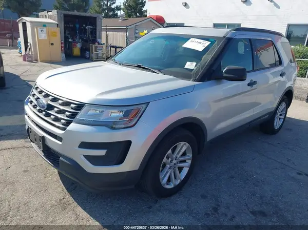 1FM5K8B82GGD17843 2016 FORD EXPLORER - Image 2