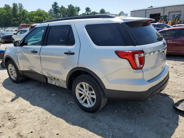 1FM5K8B82HGC97918 2017 FORD EXPLORER - Image 2