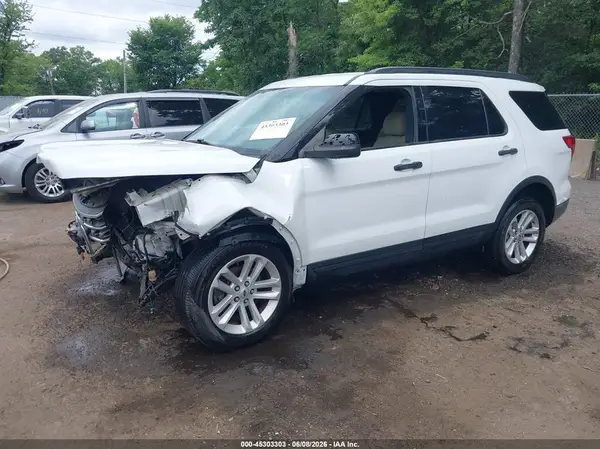 1FM5K8B83GGB59478 2016 FORD EXPLORER - Image 2