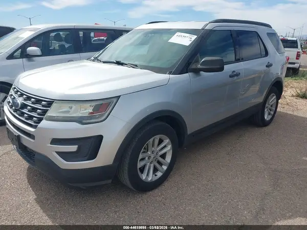 1FM5K8B83HGA18377 2017 FORD EXPLORER - Image 2
