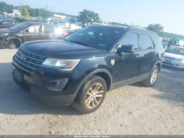 1FM5K8B83HGA30741 2017 FORD EXPLORER - Image 2