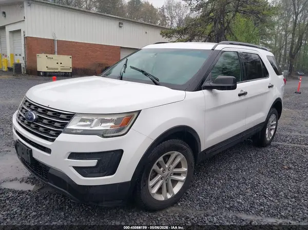 1FM5K8B83HGB41628 2017 FORD EXPLORER - Image 2