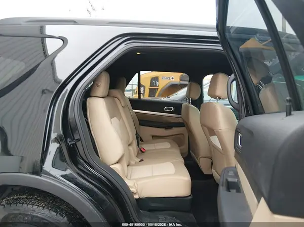 1FM5K8B83HGC58481 2017 FORD EXPLORER - Image 8