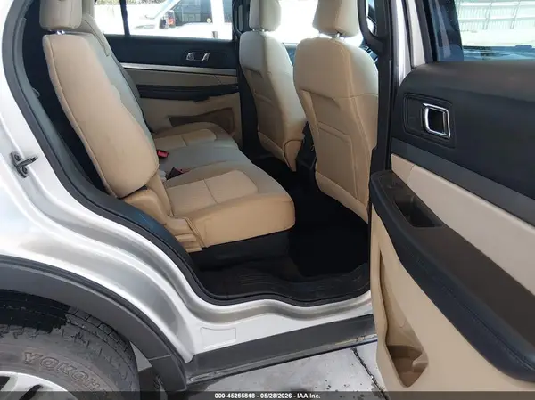 1FM5K8B83HGC91870 2017 FORD EXPLORER - Image 8