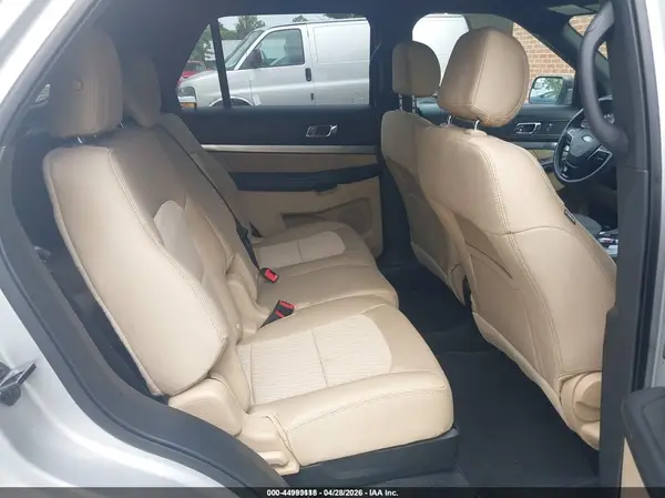 1FM5K8B83HGE25695 2017 FORD EXPLORER - Image 8