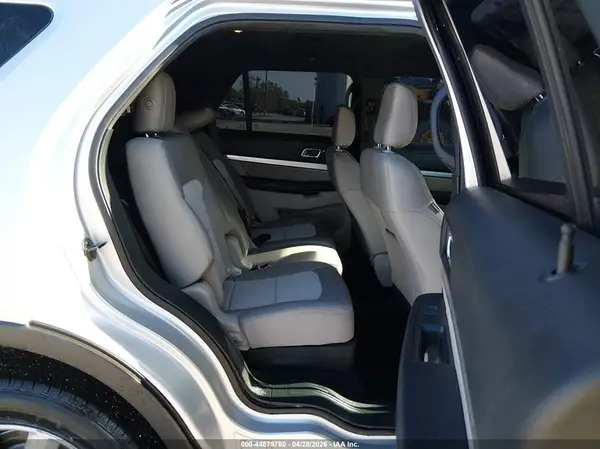 1FM5K8B83JGB95260 2018 FORD EXPLORER - Image 8