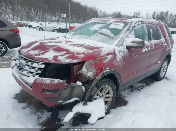 1FM5K8B84HGC30141 2017 FORD EXPLORER - Image 2