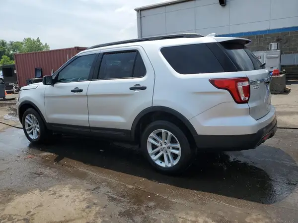1FM5K8B84HGC80425 2017 FORD EXPLORER - Image 2