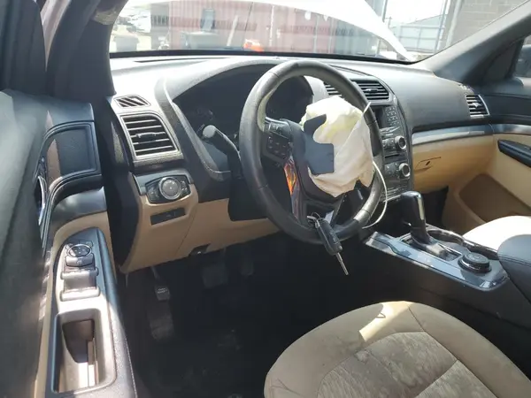 1FM5K8B84HGC80425 2017 FORD EXPLORER - Image 8