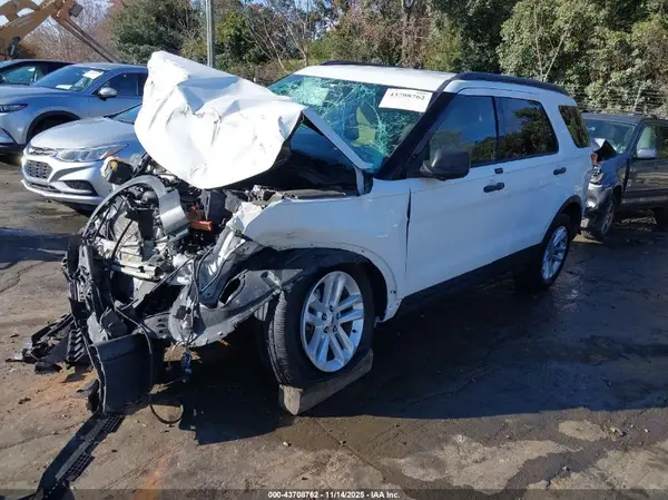1FM5K8B84HGE18612 2017 FORD EXPLORER - Image 2