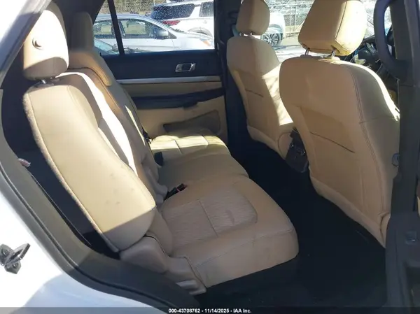 1FM5K8B84HGE18612 2017 FORD EXPLORER - Image 8