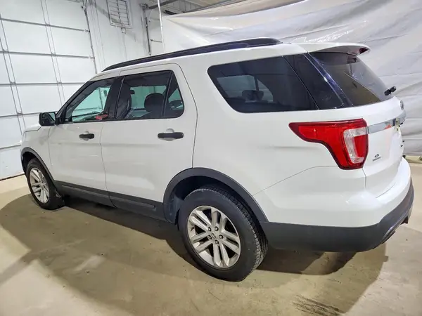1FM5K8B84HGE40304 2017 FORD EXPLORER - Image 2