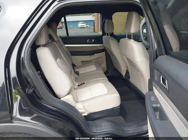 1FM5K8B84JGC45504 2018 FORD EXPLORER - Image 8