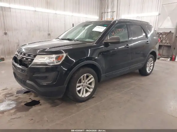 1FM5K8B85HGA60193 2017 FORD EXPLORER - Image 2