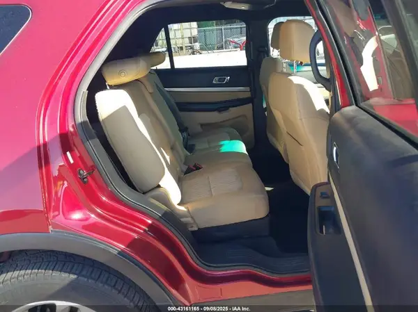 1FM5K8B85HGB14558 2017 FORD EXPLORER - Image 8
