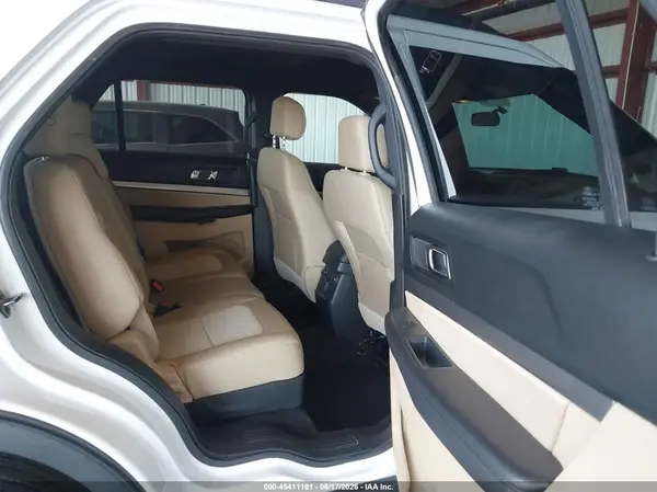 1FM5K8B85HGC80451 2017 FORD EXPLORER - Image 8