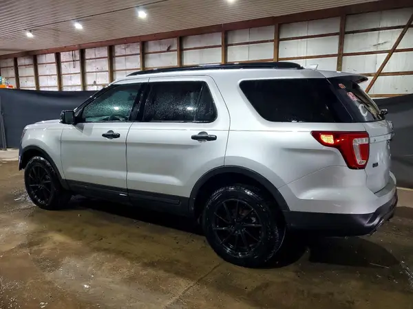1FM5K8B86GGB30282 2016 FORD EXPLORER - Image 2