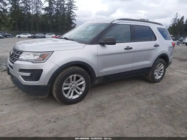 1FM5K8B86HGA24822 2017 FORD EXPLORER - Image 2