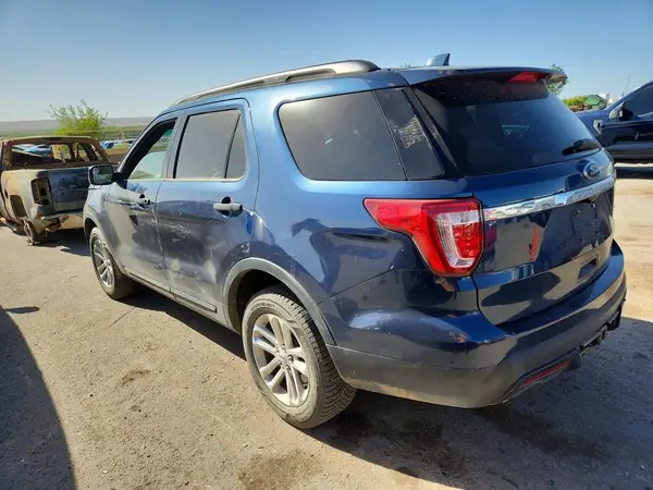 1FM5K8B86HGA77651 2017 FORD EXPLORER - Image 2