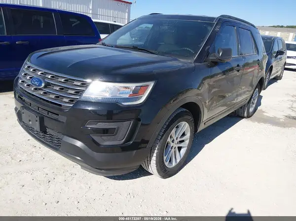 1FM5K8B86HGC63688 2017 FORD EXPLORER - Image 2