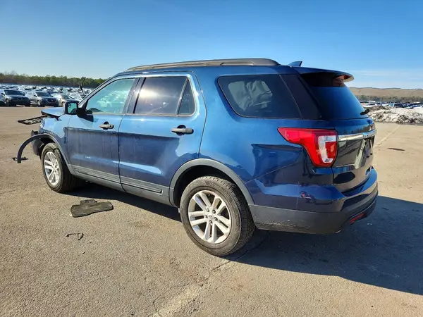 1FM5K8B86HGC74111 2017 FORD EXPLORER - Image 2