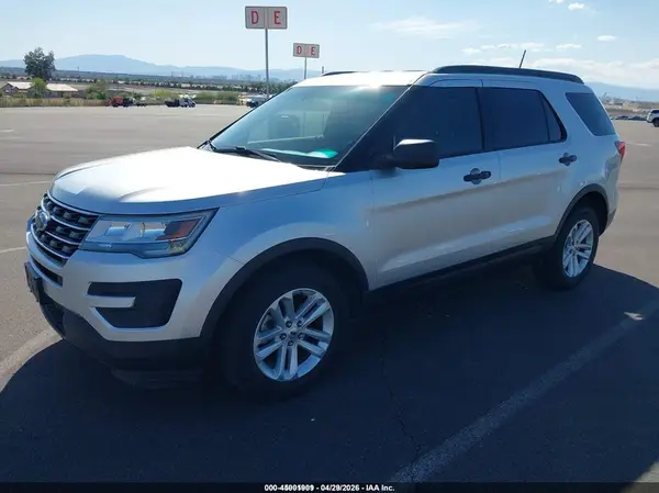 1FM5K8B86HGD66982 2017 FORD EXPLORER - Image 2
