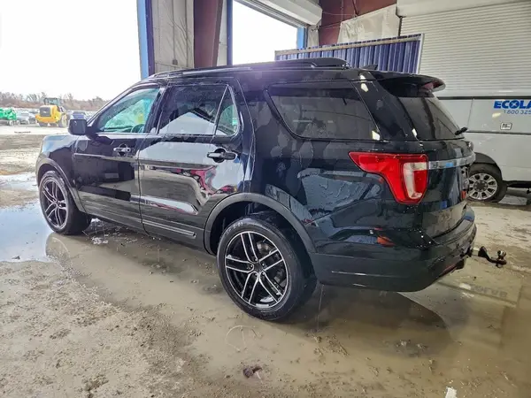 1FM5K8B86JGC45357 2018 FORD EXPLORER - Image 2