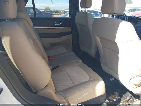 1FM5K8B87HGD05642 2017 FORD EXPLORER - Image 8