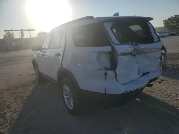 1FM5K8B88GGA37733 2016 FORD EXPLORER - Image 2