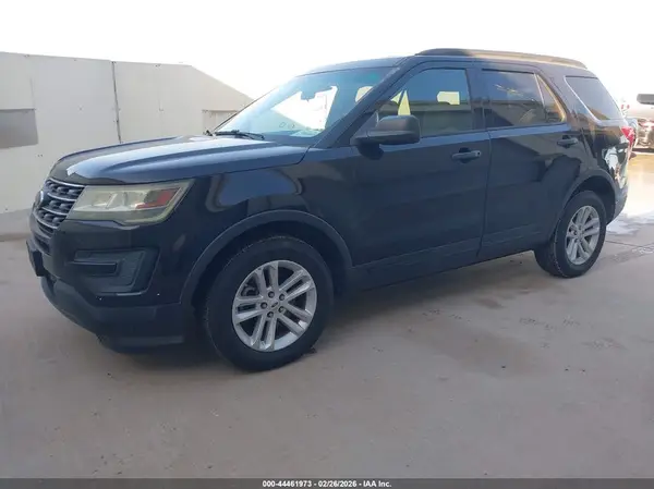 1FM5K8B88GGC62945 2016 FORD EXPLORER - Image 2