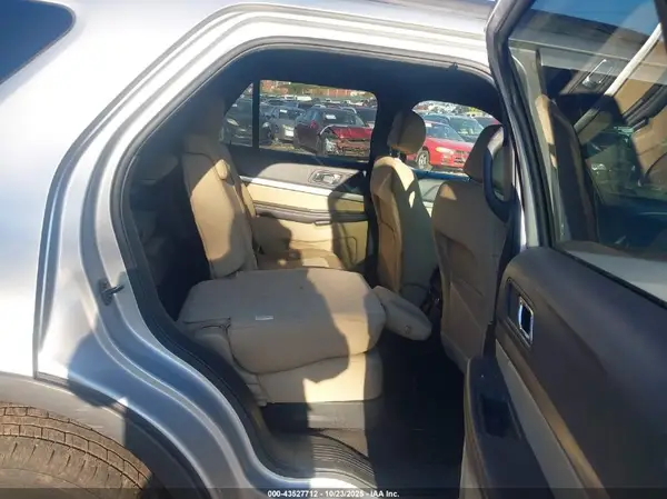 1FM5K8B88HGC82369 2017 FORD EXPLORER - Image 8