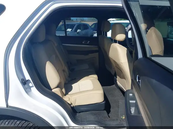 1FM5K8B88HGD23003 2017 FORD EXPLORER - Image 8