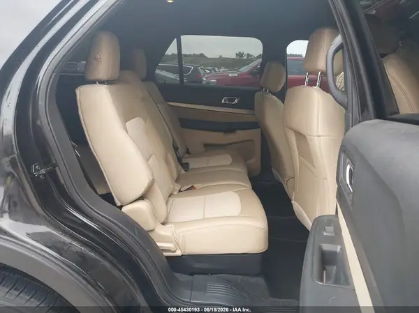 1FM5K8B88HGE14160 2017 FORD EXPLORER - Image 8