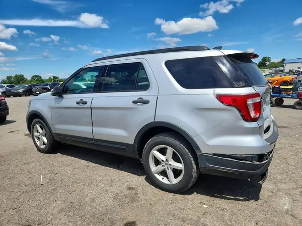 1FM5K8B88JGB25687 2018 FORD EXPLORER - Image 2