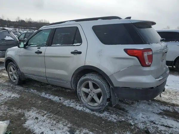 1FM5K8B88JGB74095 2018 FORD EXPLORER - Image 2